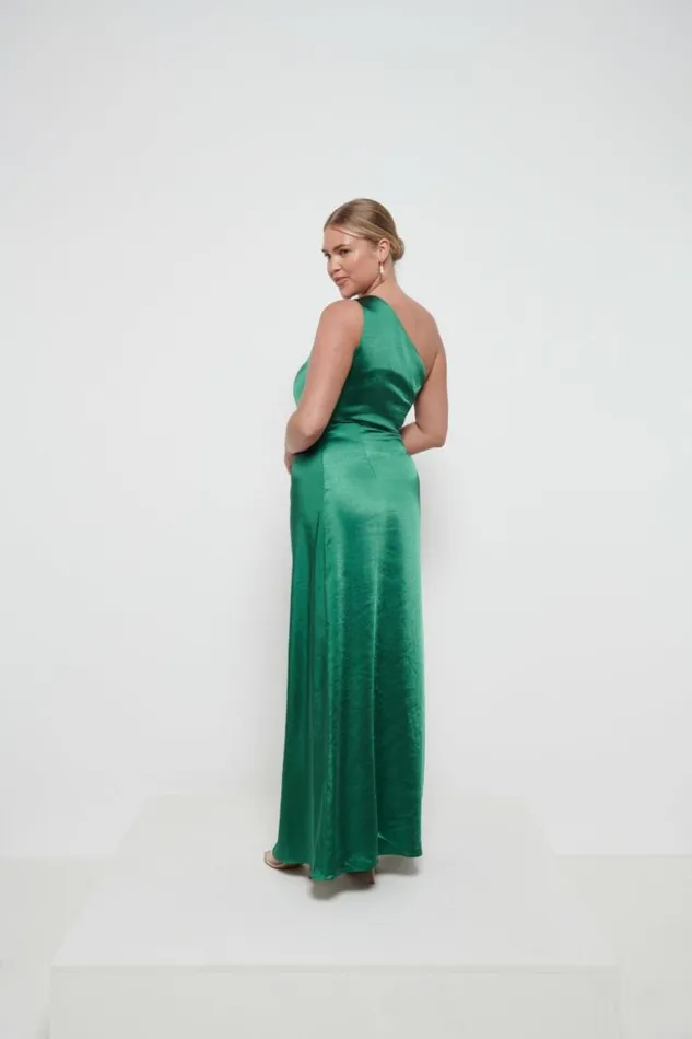 Pretty Lavish Satin Bridesmaid Dresses Women Amelia Ruched Maxi Bridesmaid Dress Emerald