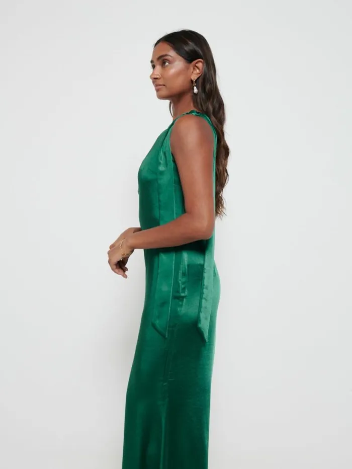 Pretty Lavish Satin Bridesmaid Dresses Women Amelia Tie Maxi Bridesmaid Dress Emerald