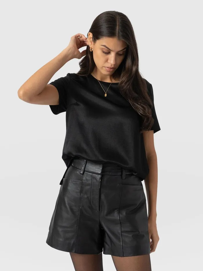 Rayner Contrast Tee 8211 Black Black Women Saint And Sofia TShirts and Tanks