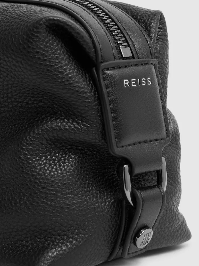 Reiss Bags and Wallets Cole Leather Washbag Black 8211 Men