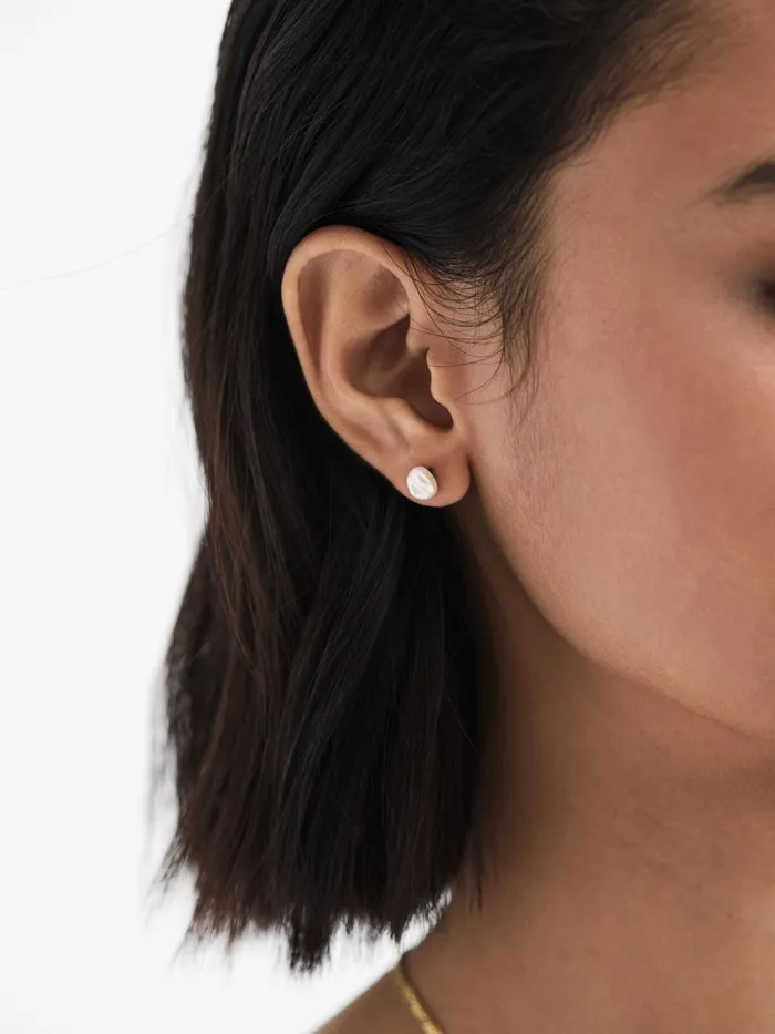 Reiss Jewellery Baroque Maria Black Stud Earring Gold 8211 Women