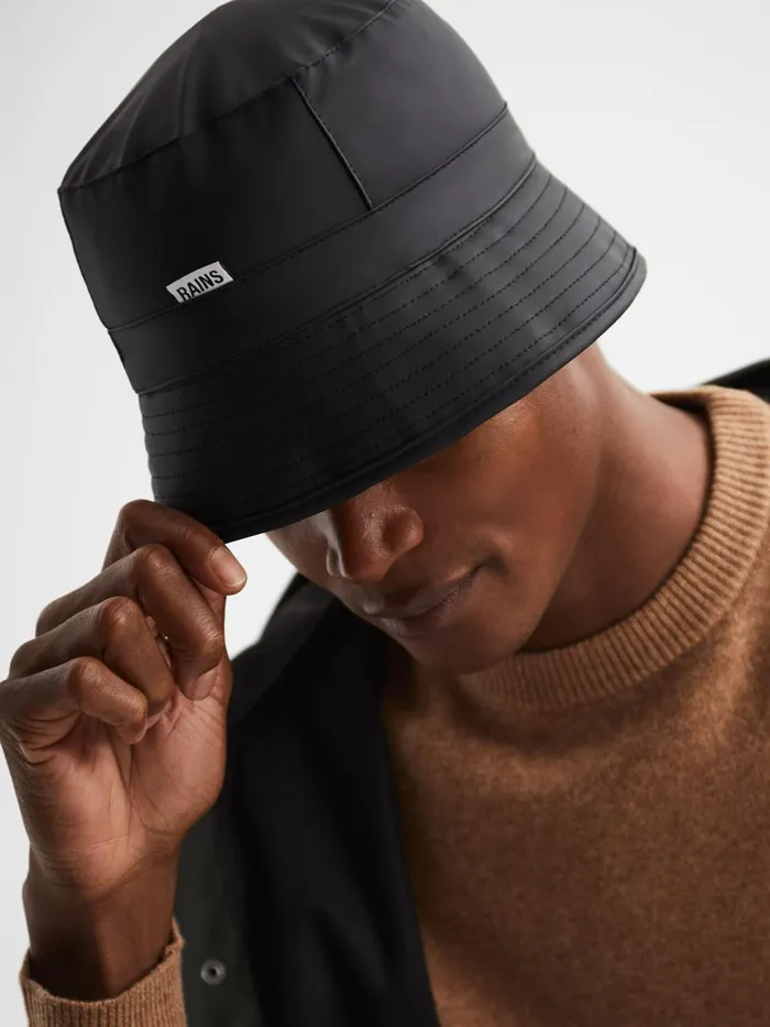 Reiss Scarves Hats and Gloves Rains Bucket Hat Black 8211 Men