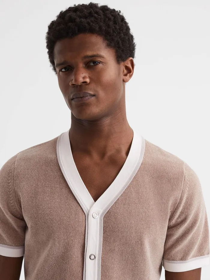 Reiss Shirts Striker Chenille Press Stud VNeck Shirt Champagne 8211 Men