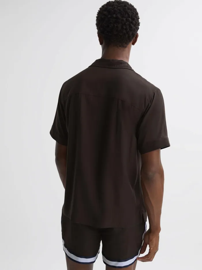 Reiss Shirts Valbonne Reiss Ch Contrast Cuff Cuban Collar Shirt Chocolatenavy 8211 Men