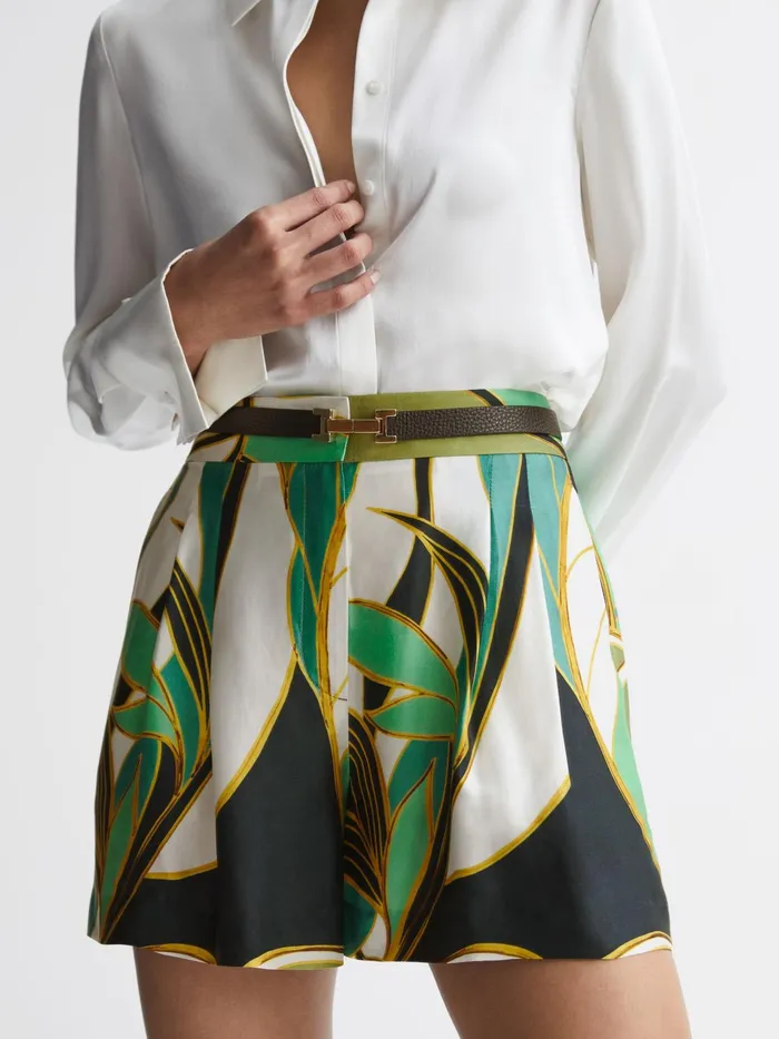 Reiss Shorts Luna Mid Rise Printed Shorts Green Print 8211 Women