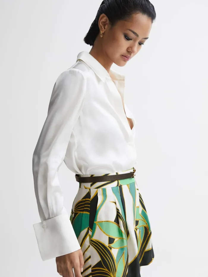 Reiss Shorts Luna Mid Rise Printed Shorts Green Print 8211 Women