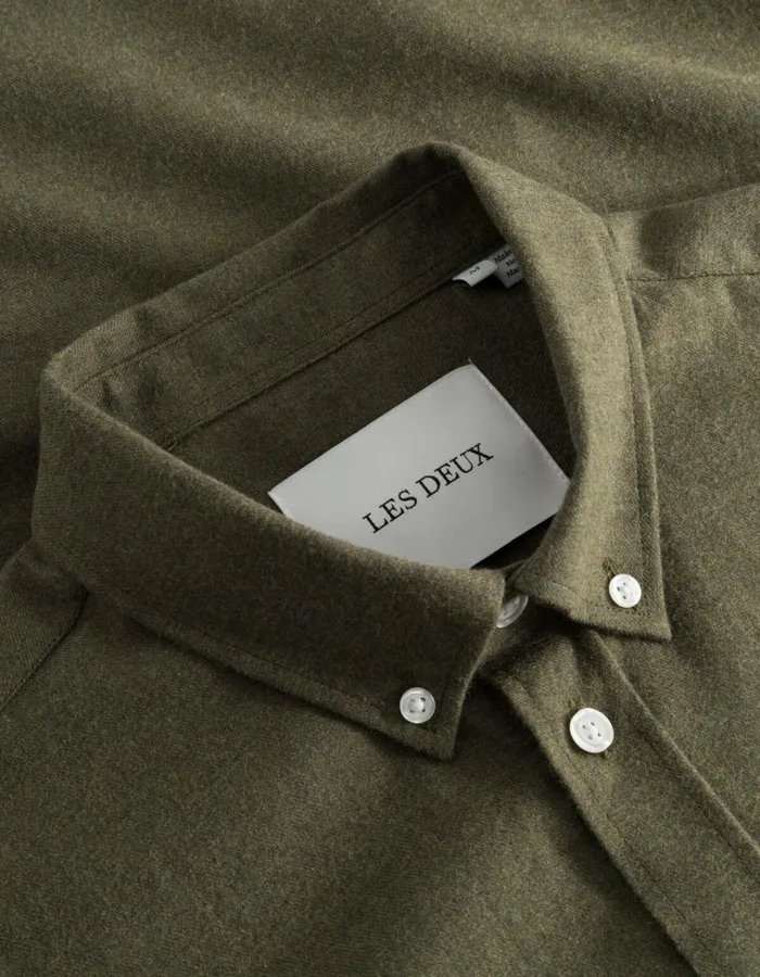 ShirtsOvershirts Men Les Deux Desert Reg Shirt 8211 Olive Night Melange
