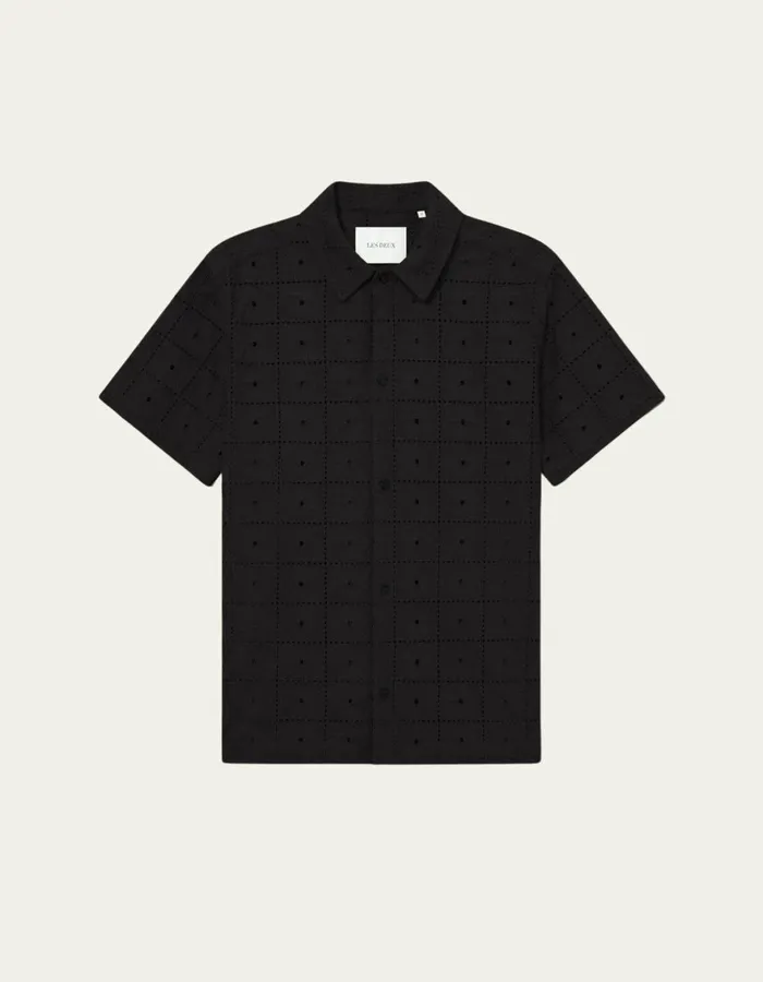 ShirtsOvershirts Men Les Deux Hector Anglaise SS Shirt 8211 BlackBlack