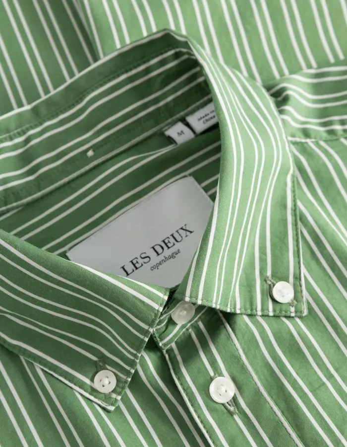 ShirtsOvershirts Men Les Deux Kent Poplin Shirt 8211 Light IvoryVintage Green