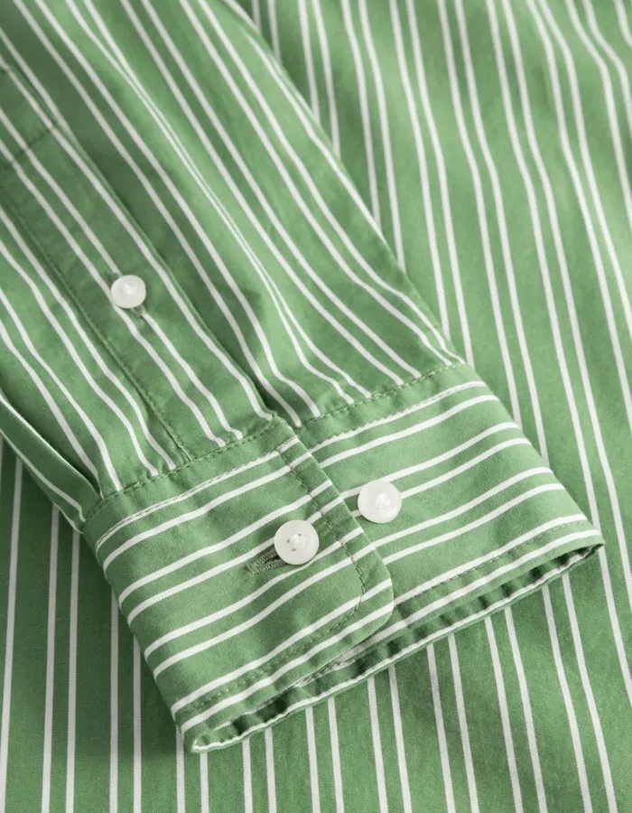 ShirtsOvershirts Men Les Deux Kent Poplin Shirt 8211 Light IvoryVintage Green