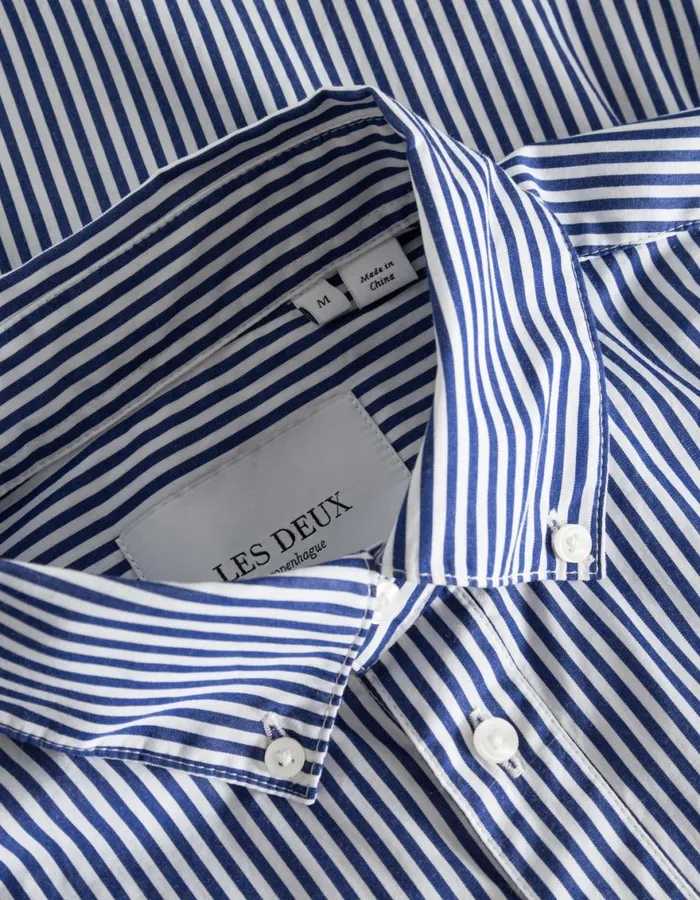 ShirtsOvershirts Men Les Deux Kent Poplin Shirt 8211 WhiteSurf Blue