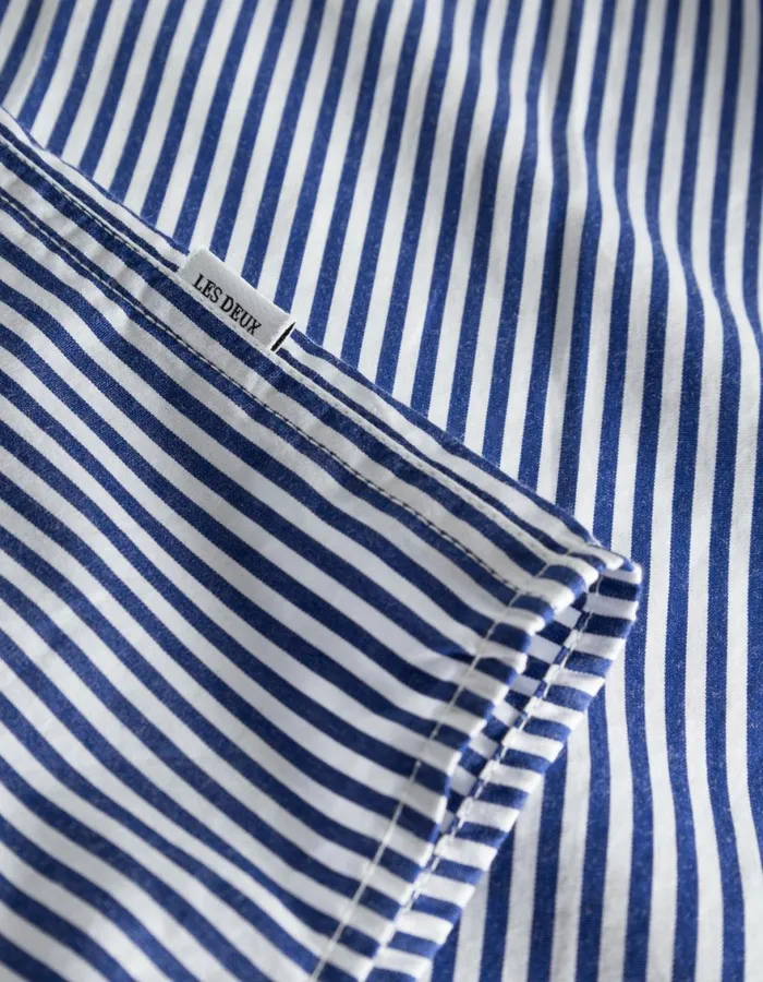 ShirtsOvershirts Men Les Deux Kent Poplin Shirt 8211 WhiteSurf Blue