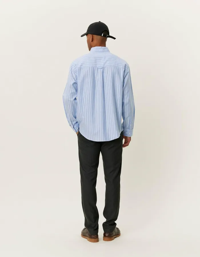 ShirtsOvershirts Men Les Deux Kolton Herringbone Poplin Shirt 8211 WhiteBel Air Blue