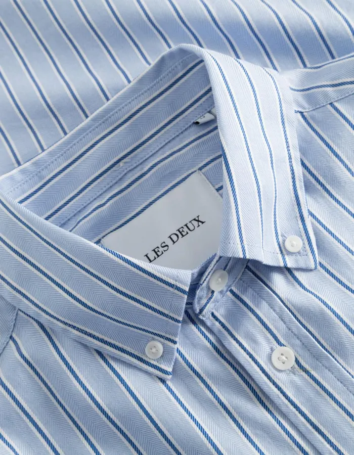 ShirtsOvershirts Men Les Deux Kolton Herringbone Poplin Shirt 8211 WhiteBel Air Blue