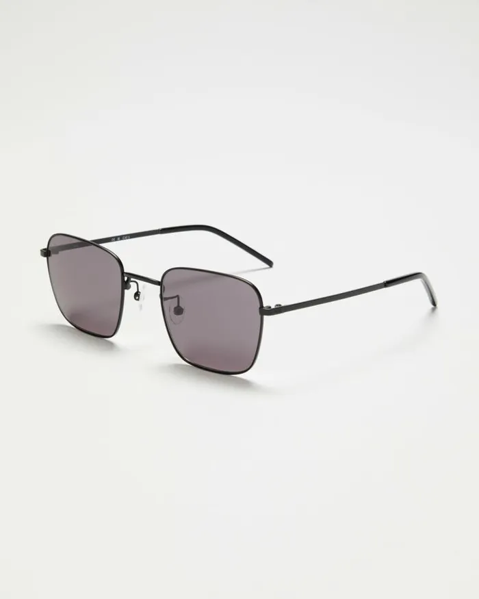 Shop Sunglasses Women PAIGE Harper Sunglasses 8211 Black Satin