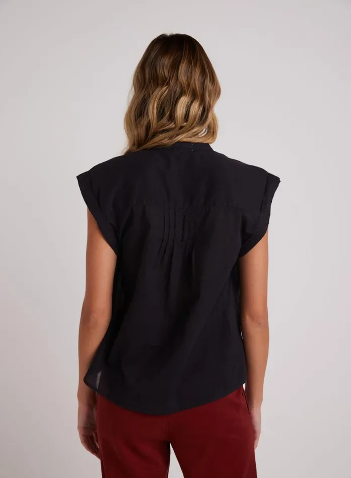 Short Sleeve Pintuck Pullover 8211 Black Women Bella Dahl Short Sleeve Short Sleeve Pintuck Pullover 8211 Black Women Bella Dahl Short Sleeve