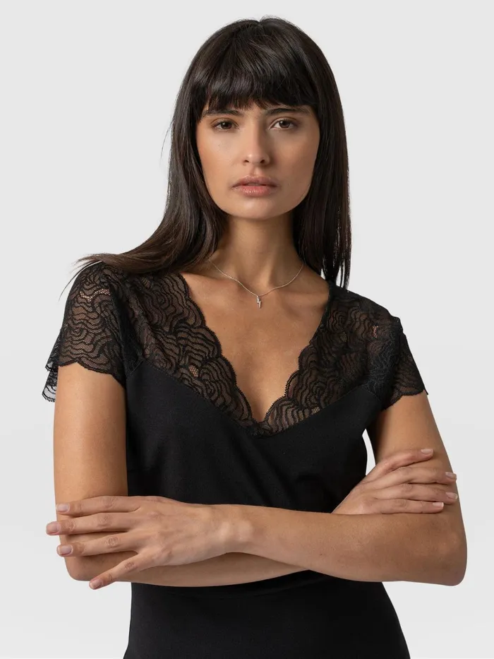 Sophia Lace Dress 8211 Black Black Women Saint And Sofia Dresses