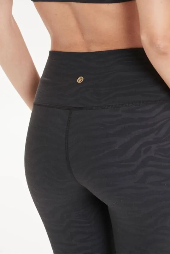 Sosandar Black Embossed Zebra Print High Waisted Activewear Leggings Black Women Activewear Sosandar Black Embossed Zebra Print High Waisted Activewear Leggings Black Women Activewear