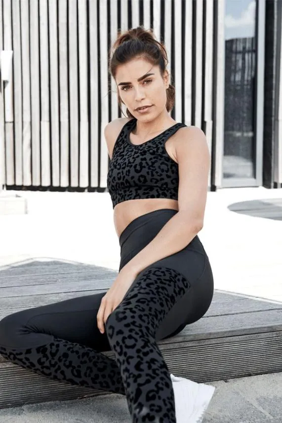 Sosandar Carolina Black Leopard Print Back Detail Sports Bra Black Women Activewear