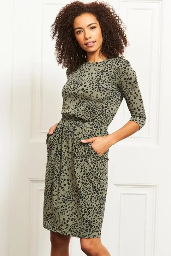 Sosandar Khaki Animal Print Stretch Waist Dress With Pockets Khaki Women Dresses Sosandar Khaki Animal Print Stretch Waist Dress With Pockets Khaki Women Dresses