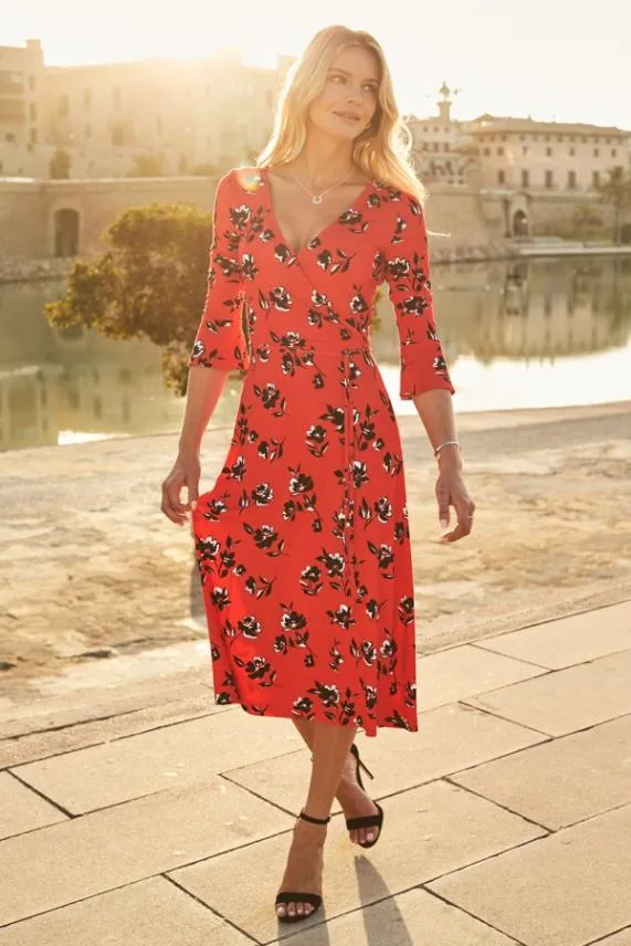Sosandar Red and Black Floral Print Split Detail Jersey Dress Red Black Women Dresses
