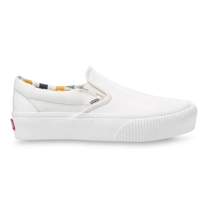 Surf Vibes Women Vans Karina Rozunko SlipOn Platform SF Patentmarshmallow Surf Vibes Women Vans Karina Rozunko SlipOn Platform SF Patentmarshmallow