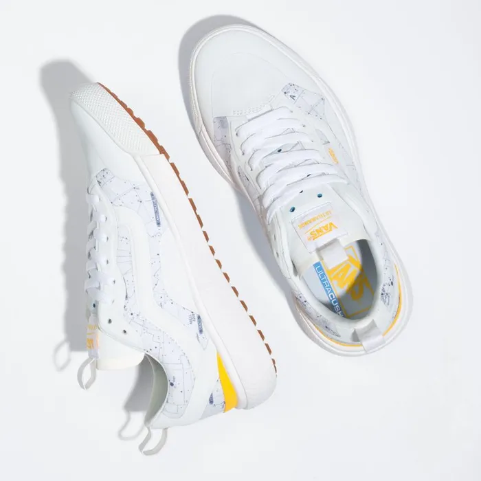 Surf Vibes Women Vans National Geographic UltraRange EXO Whiteyellow