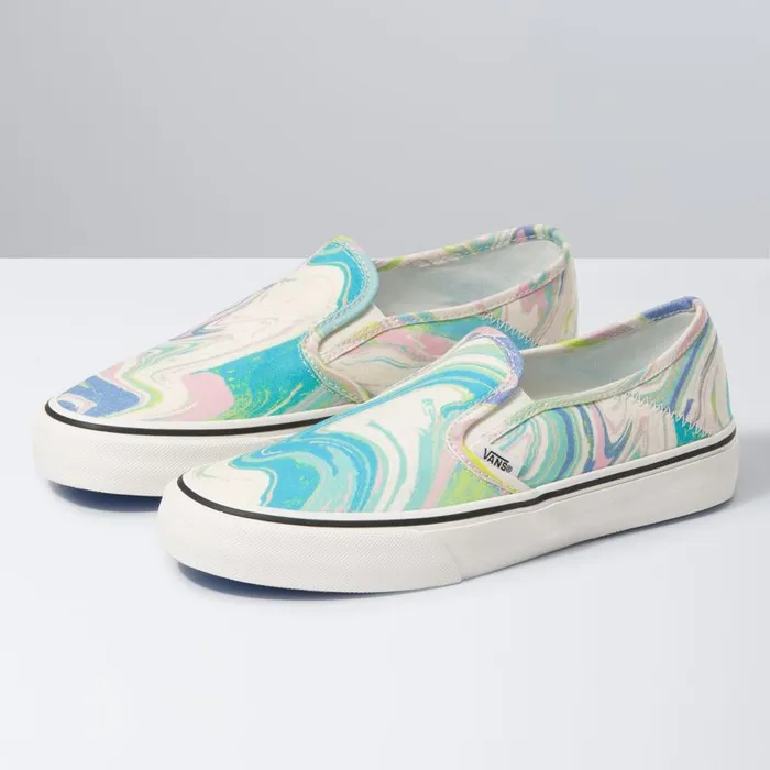 Surf Vibes Women Vans Resin Swirl SlipOn SF Marshmallow