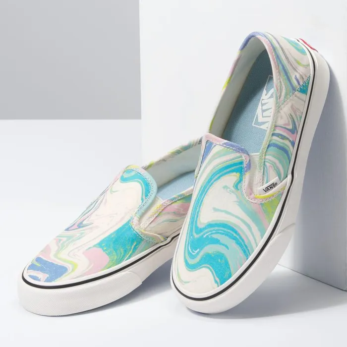 Surf Vibes Women Vans Resin Swirl SlipOn SF Marshmallow Surf Vibes Women Vans Resin Swirl SlipOn SF Marshmallow