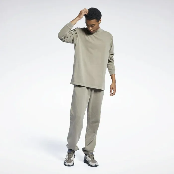TShirts and Graphic Tees Mens Reebok Classics Natural Dye Long Sleeve Shirt Trek Grey
