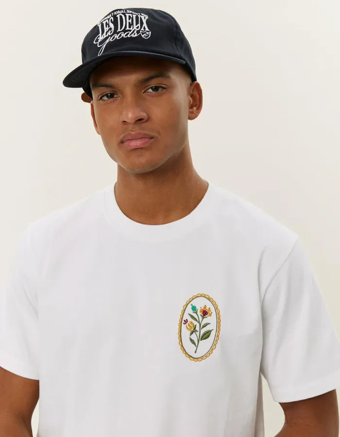 Tshirts Men Les Deux Geoffroy TShirt 8211 WhiteWhite