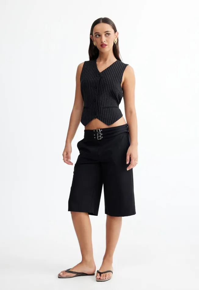 Tops Women Lioness Fashion HEIRESS VEST Onyx Pinstripe Tops Women Lioness Fashion HEIRESS VEST Onyx Pinstripe