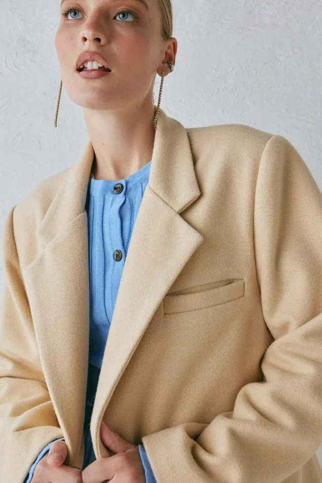 VRG GRL JacketsCoats Nada Blazer Butter 8211 Women VRG GRL JacketsCoats Nada Blazer Butter 8211 Women