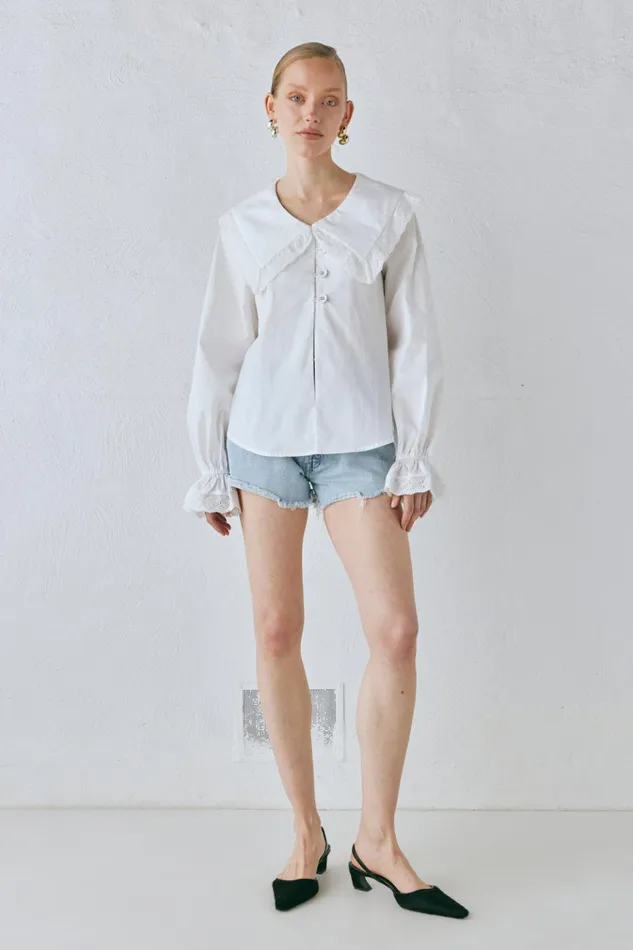 VRG GRL Long Sleeve Mae Blouse White 8211 Women VRG GRL Long Sleeve Mae Blouse White 8211 Women