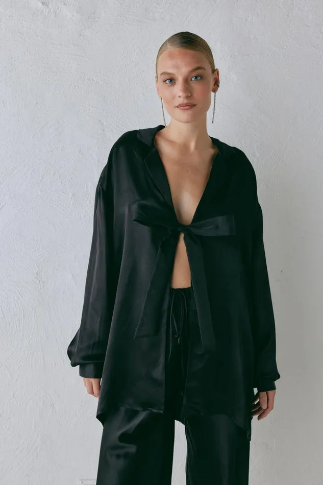 VRG GRL Long Sleeve Rae Satin Top Black 8211 Women
