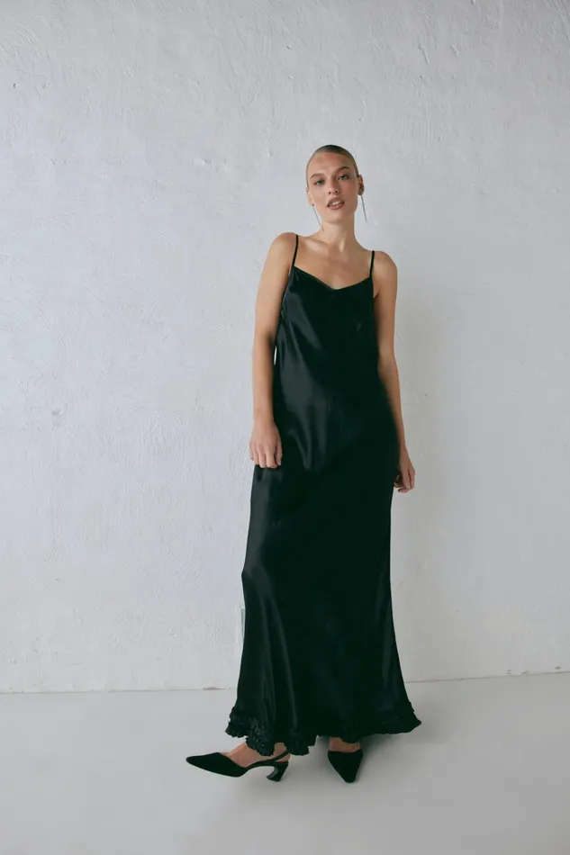 VRG GRL MidiMaxi Dresses Alber Satin Maxi Dress Black 8211 Women VRG GRL MidiMaxi Dresses Alber Satin Maxi Dress Black 8211 Women