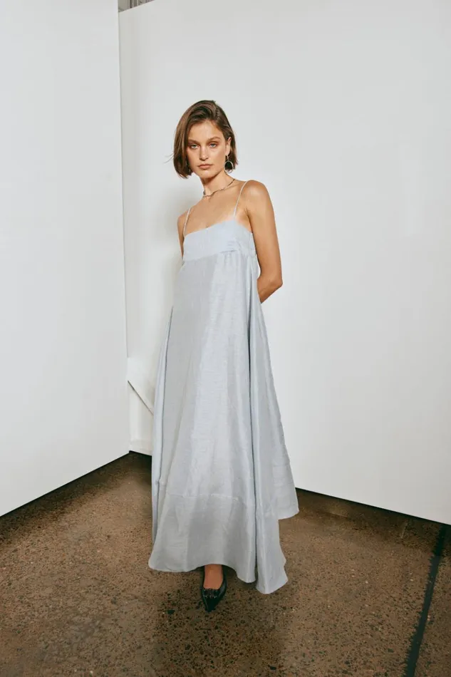 VRG GRL MidiMaxi Dresses Behati Linen Maxi Dress Sky 8211 Women VRG GRL MidiMaxi Dresses Behati Linen Maxi Dress Sky 8211 Women