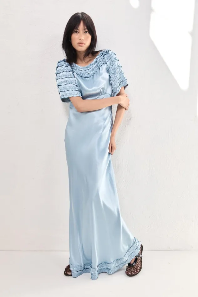 VRG GRL MidiMaxi Dresses Freja Satin Maxi Dress Sky 8211 Women VRG GRL MidiMaxi Dresses Freja Satin Maxi Dress Sky 8211 Women