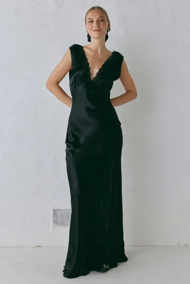 VRG GRL MidiMaxi Dresses Tully Satin Maxi Dress Black 8211 Women VRG GRL MidiMaxi Dresses Tully Satin Maxi Dress Black 8211 Women