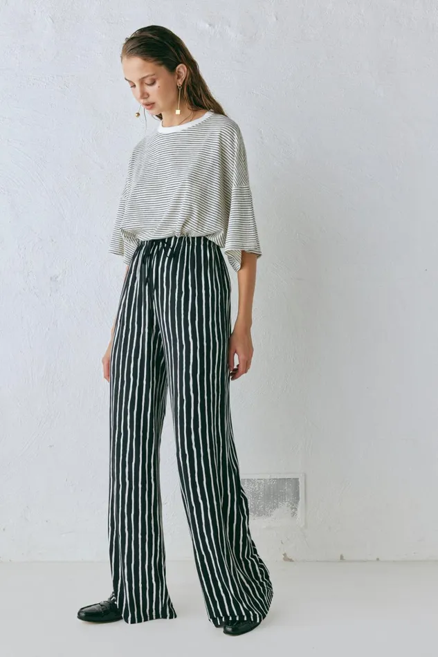 VRG GRL Pants Rieti Pants Black Stripe 8211 Women VRG GRL Pants Rieti Pants Black Stripe 8211 Women