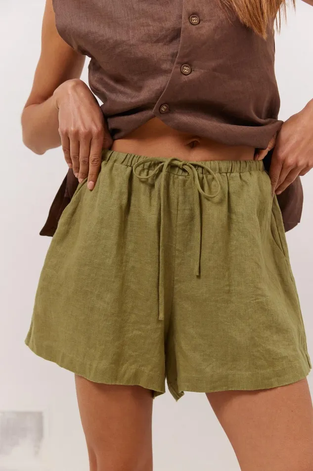 VRG GRL Sets Nettie Linen Shorts Olive 8211 Women VRG GRL Sets Nettie Linen Shorts Olive 8211 Women