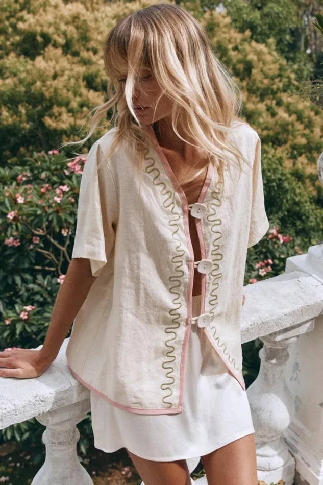 VRG GRL Short Sleeve Cultivate Linen Shirt Swirl 8211 Women