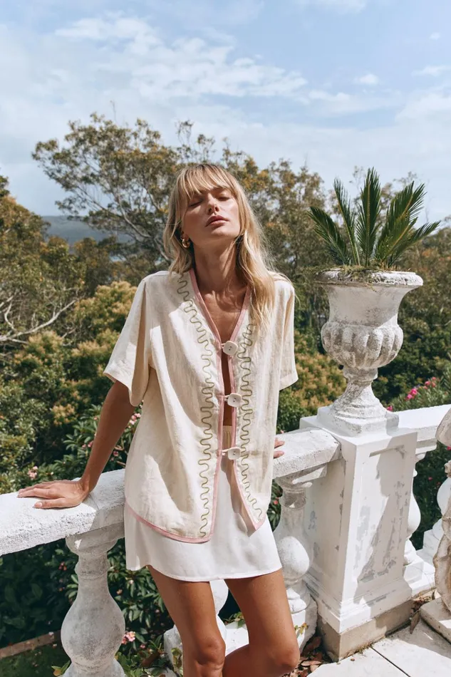 VRG GRL Short Sleeve Cultivate Linen Shirt Swirl 8211 Women VRG GRL Short Sleeve Cultivate Linen Shirt Swirl 8211 Women