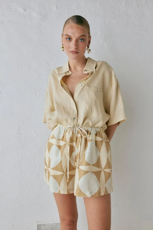 VRG GRL Shorts Annika Linen Shorts Scope 8211 Women VRG GRL Shorts Annika Linen Shorts Scope 8211 Women
