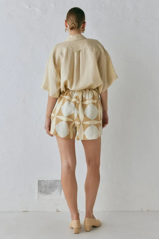 VRG GRL Shorts Annika Linen Shorts Scope 8211 Women VRG GRL Shorts Annika Linen Shorts Scope 8211 Women