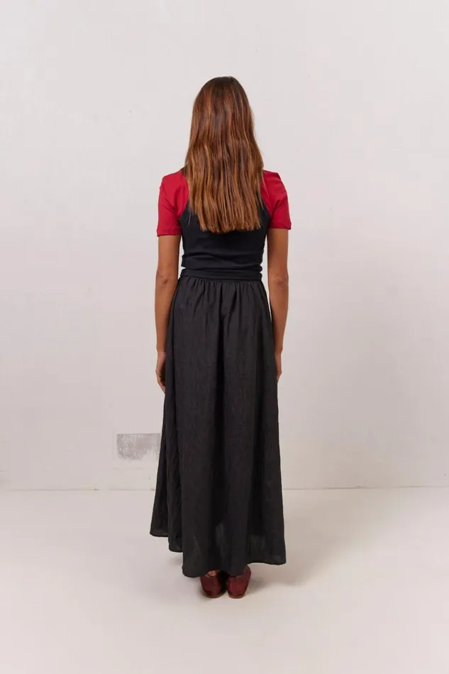 VRG GRL Skirts Solara Midi Skirt Black 8211 Women VRG GRL Skirts Solara Midi Skirt Black 8211 Women