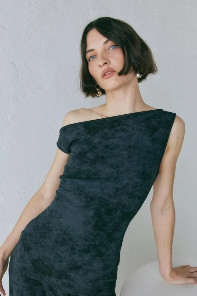VRG GRL Sleeveless Kemi Top Black 8211 Women