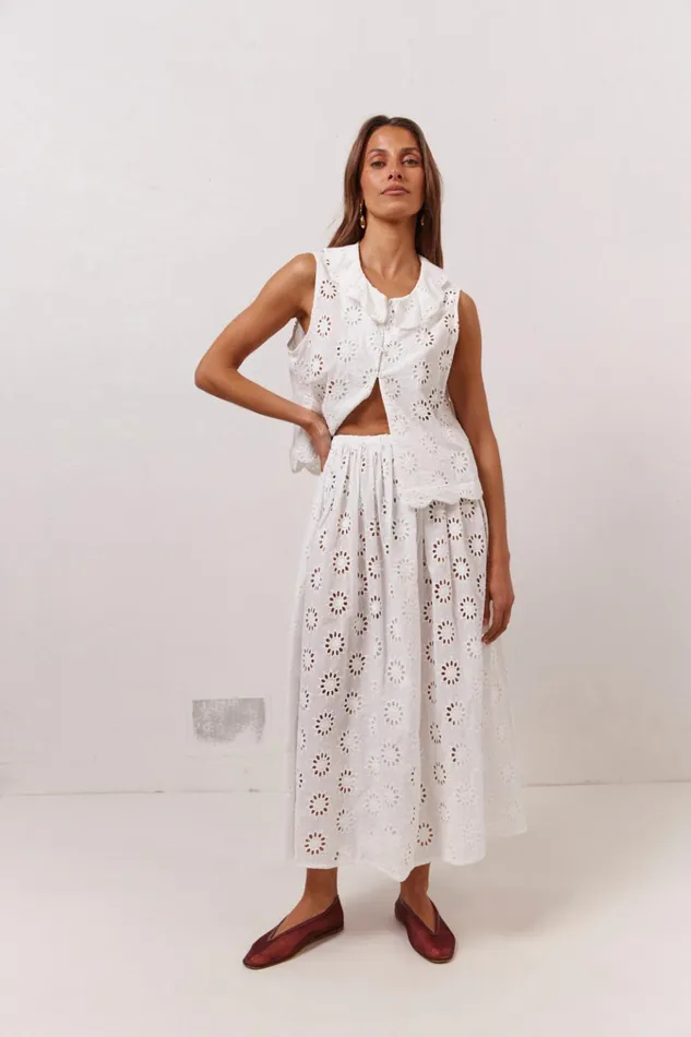 VRG GRL Sleeveless Maisie Top Anglaise 8211 Women VRG GRL Sleeveless Maisie Top Anglaise 8211 Women