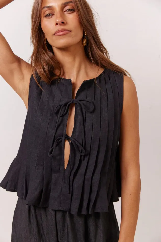 VRG GRL Sleeveless Valeria Linen Top Black 8211 Women