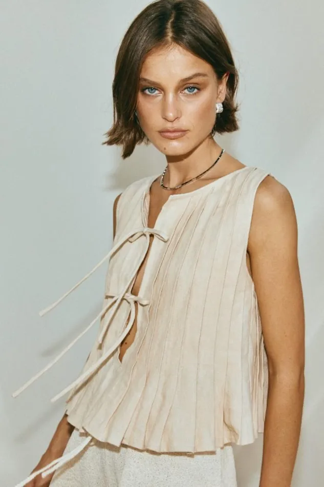 VRG GRL Sleeveless Valeria Linen Top Oatmeal 8211 Women
